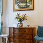 Apartament Deluxe In Art Nouveau House- With Garage *