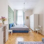 Deluxe In Art Nouveau House- With Garage Apartment Budapest