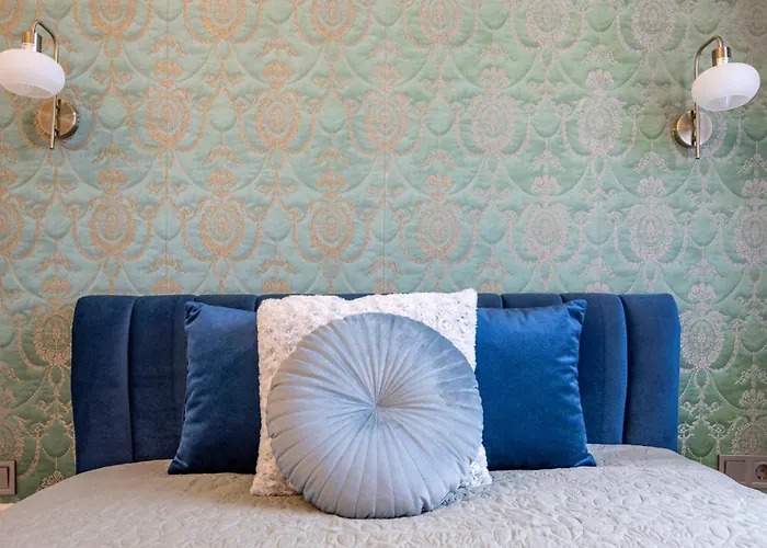 Apartament Deluxe In Art Nouveau House- With Garage *